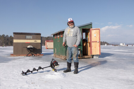 Icefishing Winnipesaukee 4