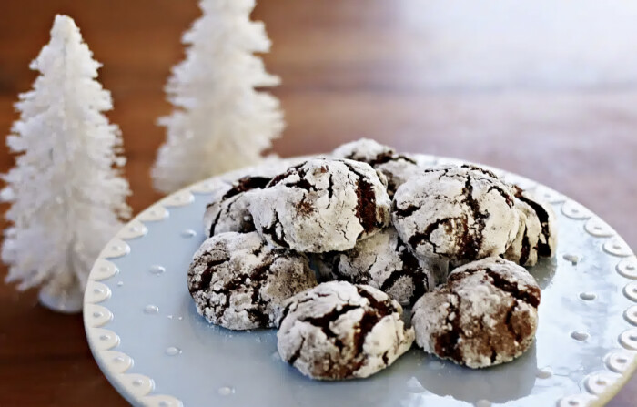 Earthquake Cookies Chocolate Crinkle Cookies